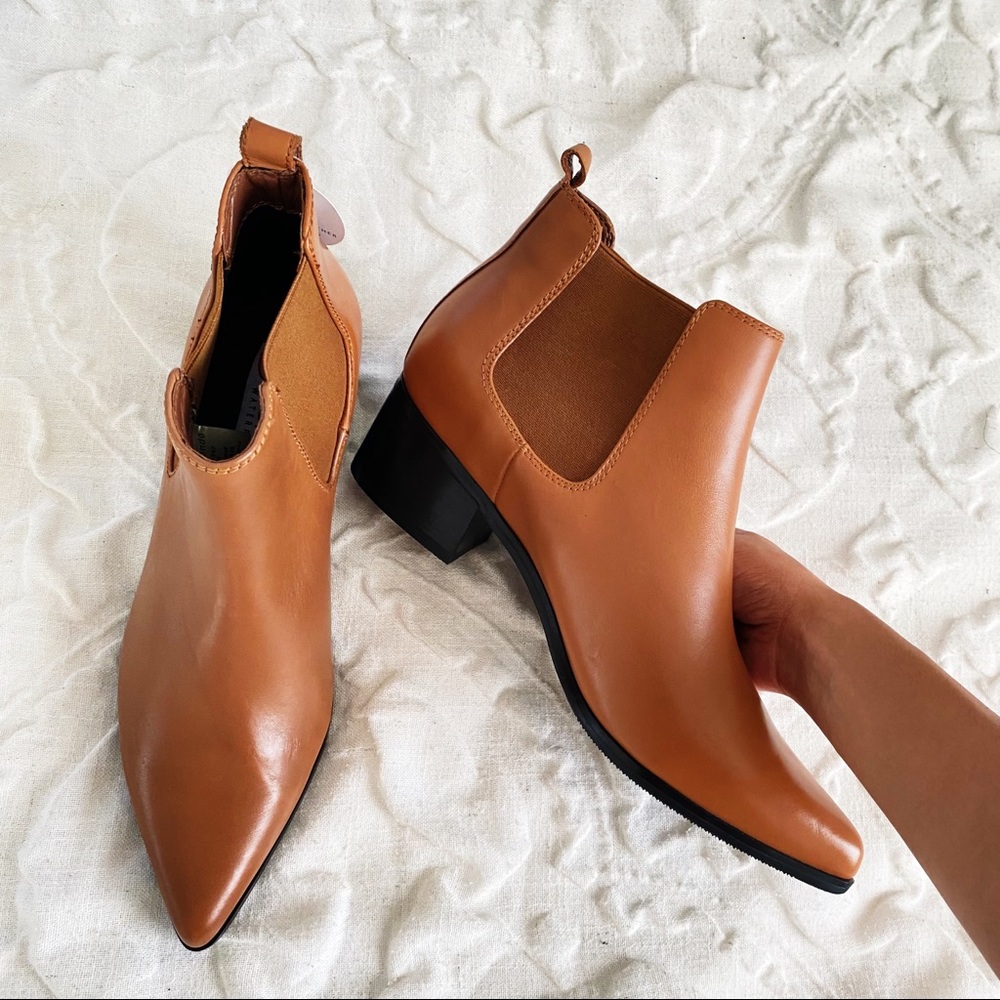Blondo Emilia Waterproof Ankle Bootie New $162 - Picture 7 of 9